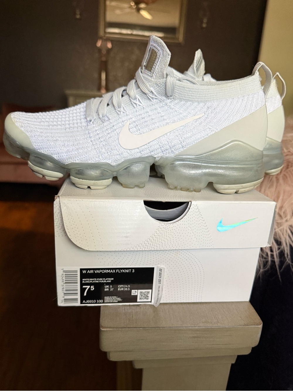 Nike Women’s White Flyknit Vapormax Sneakers